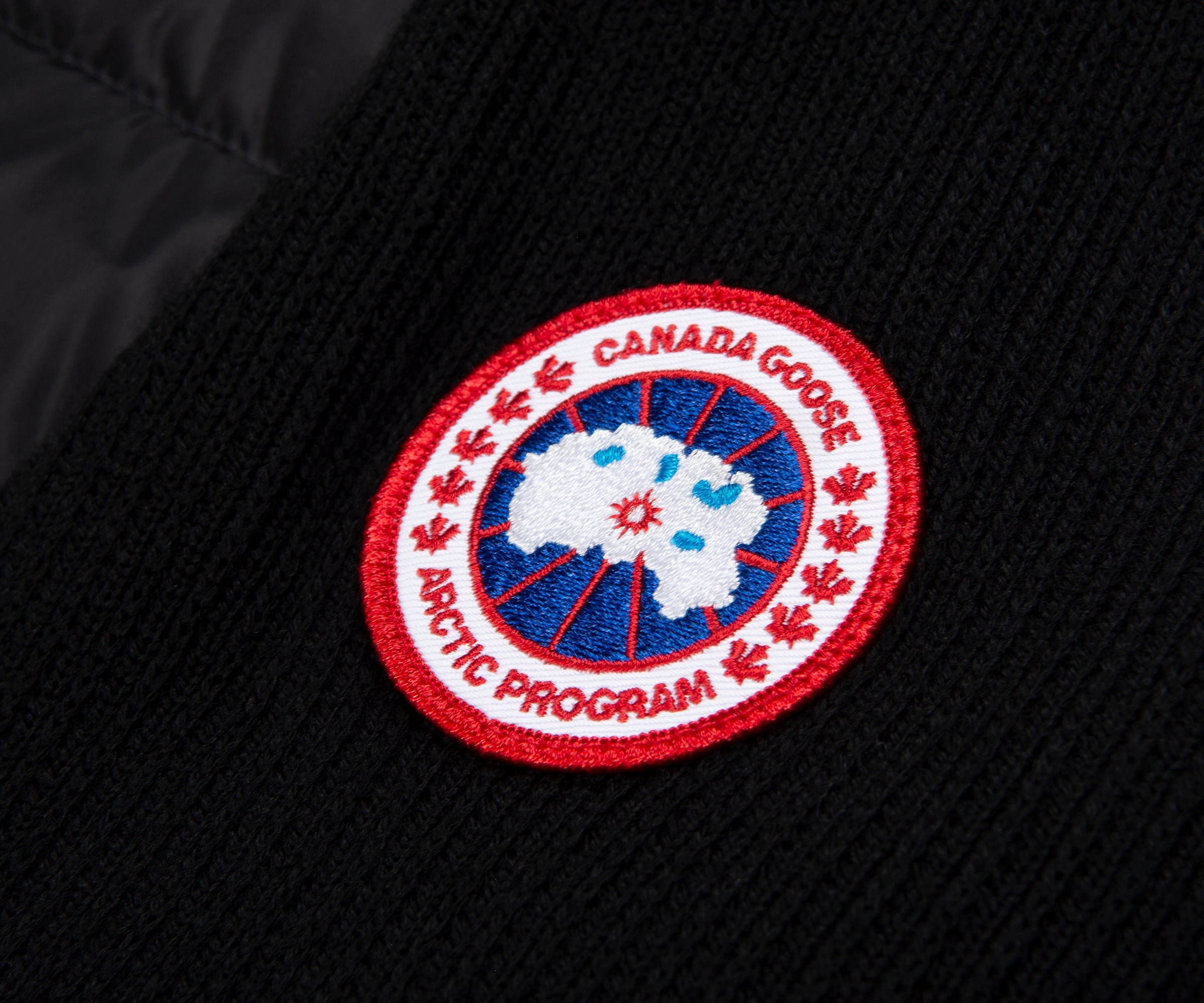 Canada Goose svart Hybridge-stickad jacka